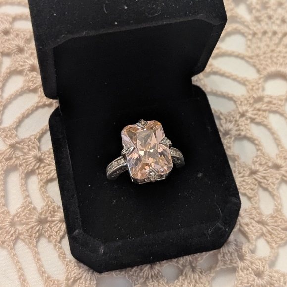 Vintage Sterling Silver 825 Pink Cut Gem And White Rhinestones Ring Size 6 - Picture 11 of 12